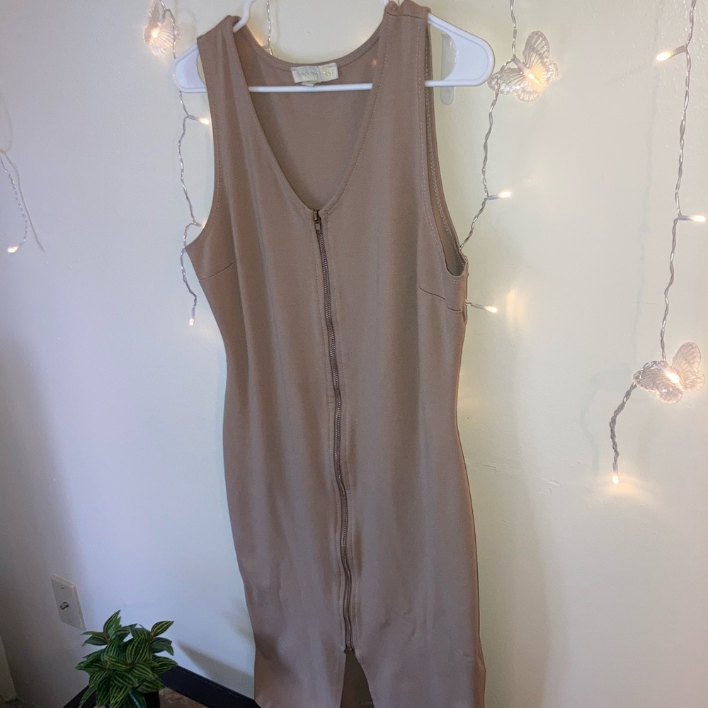Brown/Tan Dress